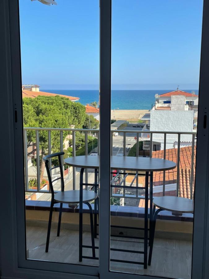 Acogedor Estudio En La Playa, Con Vistas Al Mar, Y Piscina Comunitaria Sant Salvador Buitenkant foto